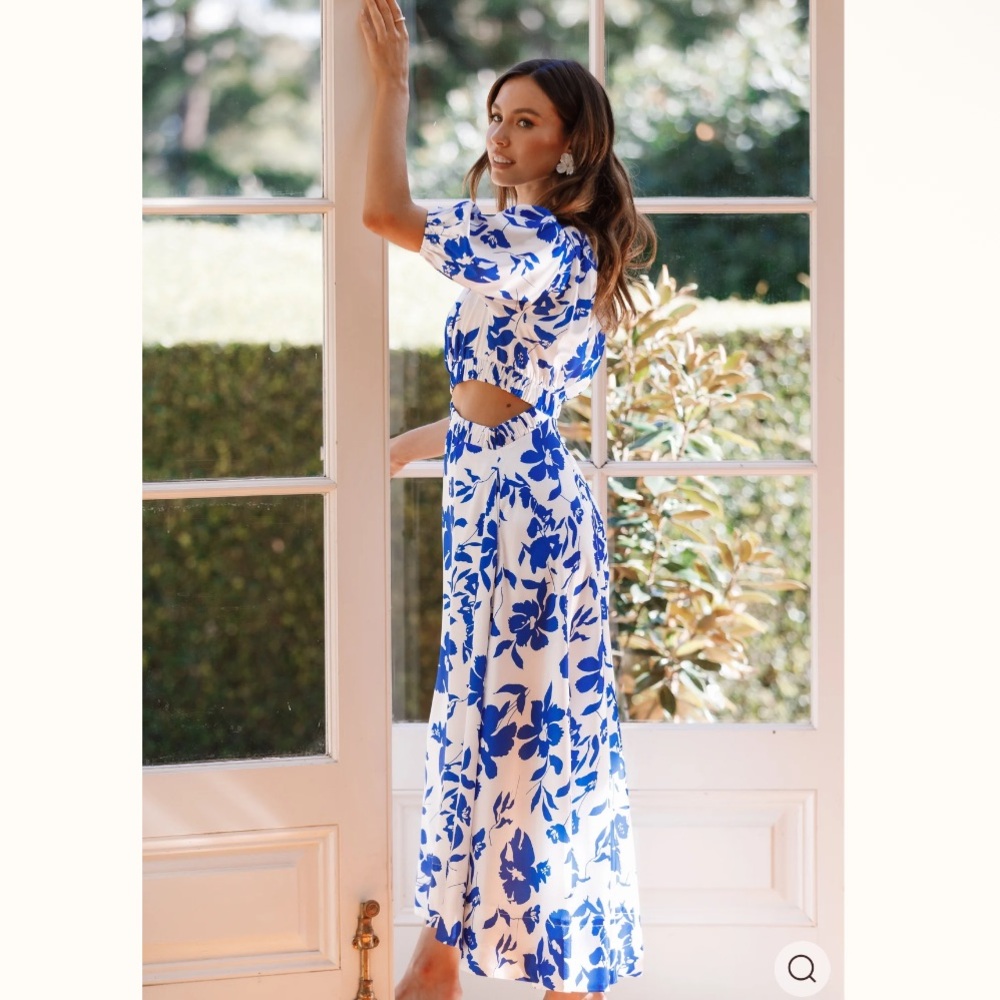 Petal & Pup Aminah Puff Sleeve Dress Blue White Floral Side Cut Out Midi Large - Picture 4 of 10
